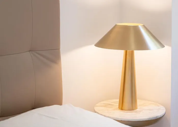 Rez-de-jardin A Centre - Luxe & Design カンヌ