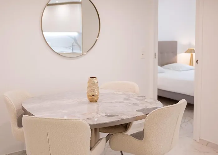 Appartement Rez-de-jardin à Centre - Luxe&design Cannes