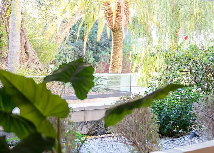 Rez-de-jardin A Centre - Luxe & Design アパート *