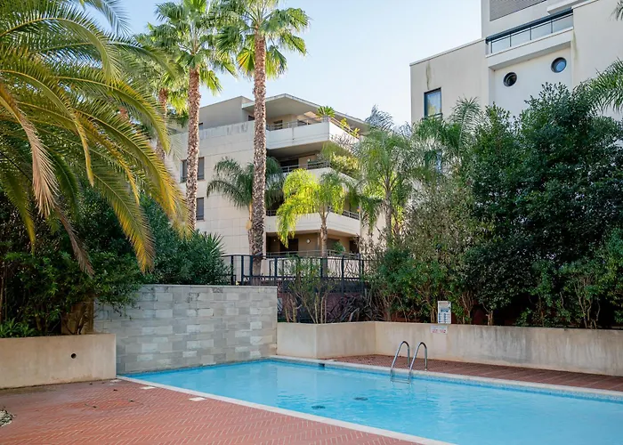 Appartement Rez-de-jardin à Centre - Luxe&design Cannes