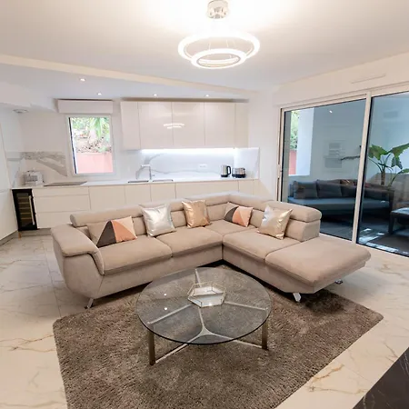 Rez-de-jardin A Centre - Luxe & Design Apartman Cannes