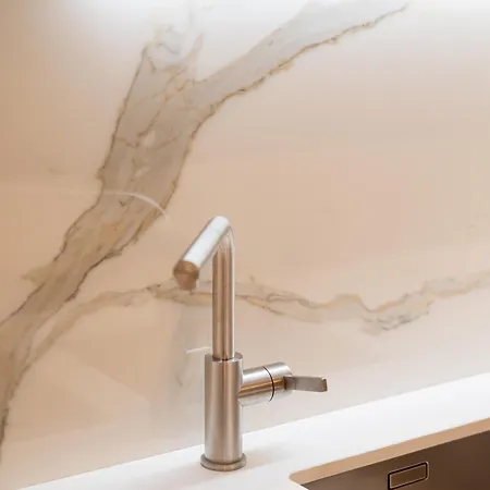 Rez-de-jardin A Centre - Luxe & Design *